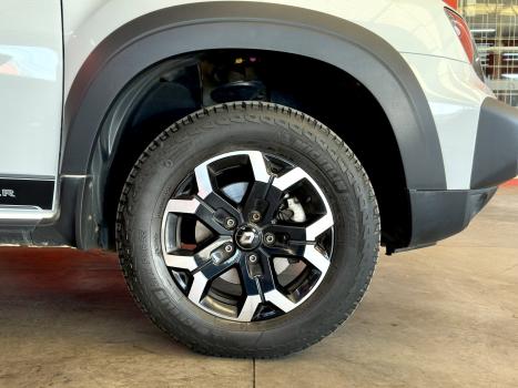 RENAULT Oroch 1.3 16V 4P OUTSIDER TURBO TCe AUTOM�TICO CVT, Foto 19