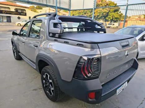 RENAULT Oroch 1.3 16V 4P OUTSIDER TURBO TCe AUTOMTICO CVT, Foto 4