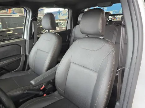 RENAULT Oroch 1.3 16V 4P OUTSIDER TURBO TCe AUTOM�TICO CVT, Foto 15