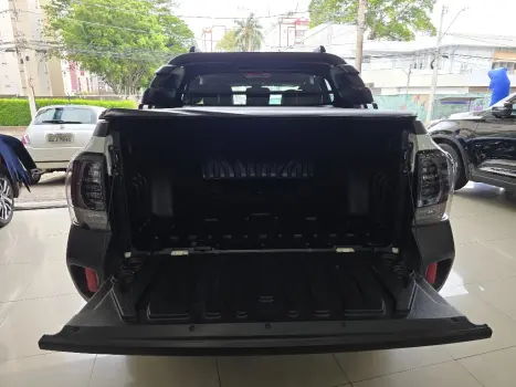 RENAULT Oroch 1.3 16V 4P OUTSIDER TURBO TCe AUTOM�TICO CVT, Foto 17