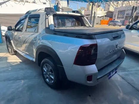 RENAULT Oroch 1.6 16V 4P FLEX SCE DYNAMIQUE, Foto 4 RENAULT Oroch 1.6 16V 4P FLEX SCE DYNAMIQUE, Foto 4