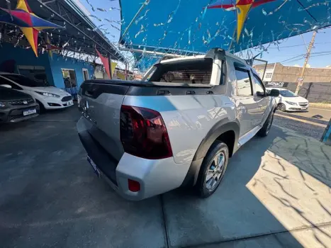 RENAULT Oroch 1.6 16V 4P FLEX SCE DYNAMIQUE, Foto 6 RENAULT Oroch 1.6 16V 4P FLEX SCE DYNAMIQUE, Foto 6