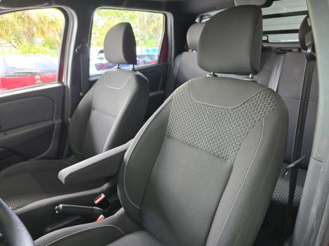 RENAULT Oroch 1.6 16V 4P FLEX INTENSE, Foto 15