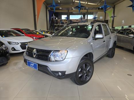 RENAULT Oroch 1.6 16V 4P EXPRESS FLEX, Foto 3