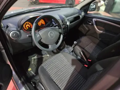 RENAULT Sandero 1.0 16V 4P FLEX EXPRESSION, Foto 11 RENAULT Sandero 1.0 16V 4P FLEX EXPRESSION, Foto 11