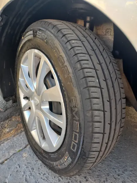 RENAULT Sandero 1.0 12V 4P FLEX SCE AUTHENTIQUE, Foto 16