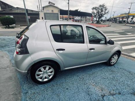 RENAULT Sandero 1.0 16V 4P FLEX EXPRESSION, Foto 5 RENAULT Sandero 1.0 16V 4P FLEX EXPRESSION, Foto 5