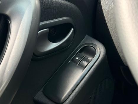 RENAULT Sandero 1.0 16V 4P FLEX EXPRESSION, Foto 13