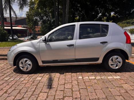 RENAULT Sandero 1.0 16V 4P FLEX AUTHENTIQUE, Foto 2