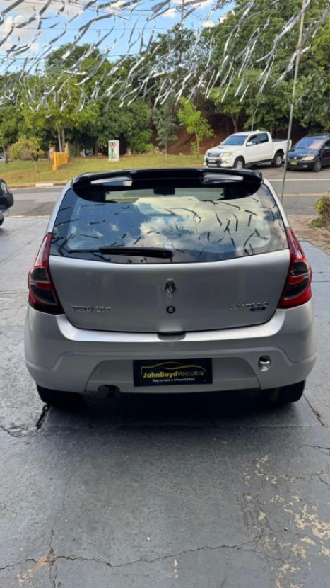 RENAULT Sandero 1.0 16V 4P FLEX AUTHENTIQUE, Foto 4