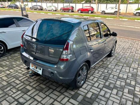 RENAULT Sandero 1.0 16V 4P FLEX EXPRESSION, Foto 6