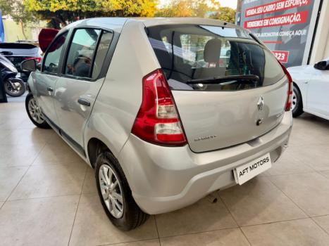 RENAULT Sandero 1.0 16V 4P FLEX EXPRESSION, Foto 4