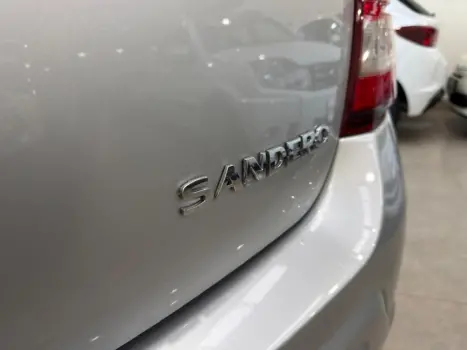 RENAULT Sandero 1.0 16V 4P FLEX EXPRESSION, Foto 9