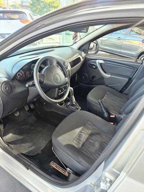 RENAULT Sandero 1.0 16V 4P FLEX AUTHENTIQUE, Foto 12
