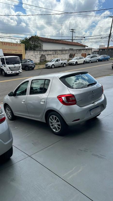 RENAULT Sandero 1.0 12V 4P FLEX SCE EXPRESSION, Foto 5