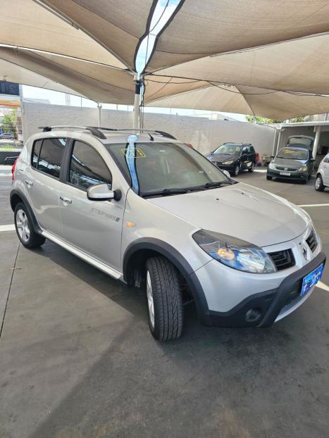 RENAULT Sandero 1.6 16V 4P FLEX STEPWAY, Foto 4