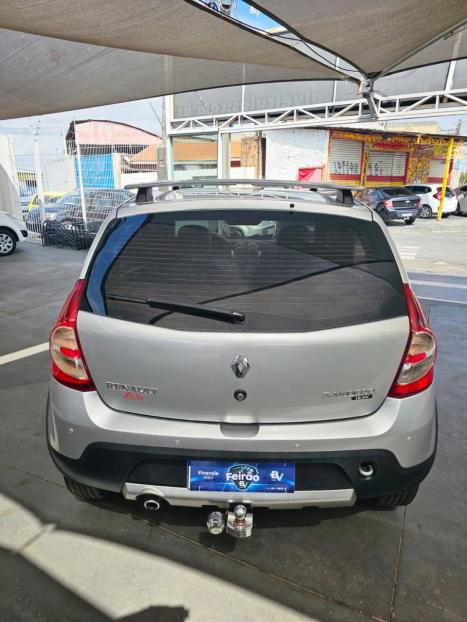 RENAULT Sandero 1.6 16V 4P FLEX STEPWAY, Foto 6