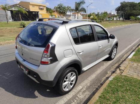 RENAULT Sandero 1.6 16V 4P FLEX STEPWAY, Foto 5