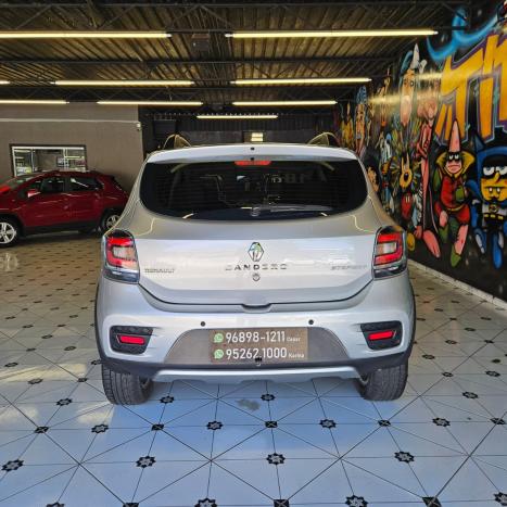RENAULT Sandero 1.6 16V 4P FLEX SCE STEPWAY DINAMIQUE EASY-R AUTOMATIZADO, Foto 4 RENAULT Sandero 1.6 16V 4P FLEX SCE STEPWAY DINAMIQUE EASY-R AUTOMATIZADO, Foto 4