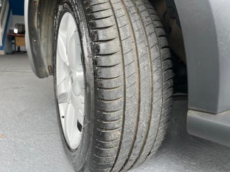 RENAULT Sandero 1.6 16V 4P FLEX STEPWAY AUTOMÁTICO, Foto 16 RENAULT Sandero 1.6 16V 4P FLEX STEPWAY AUTOMÁTICO, Foto 16