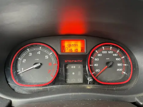 RENAULT Sandero 1.6 16V 4P FLEX STEPWAY AUTOMTICO, Foto 13