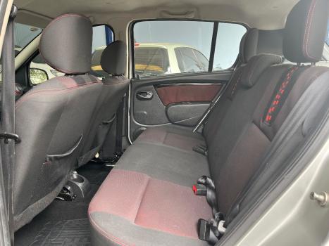 RENAULT Sandero 1.6 16V 4P FLEX STEPWAY AUTOMTICO, Foto 9