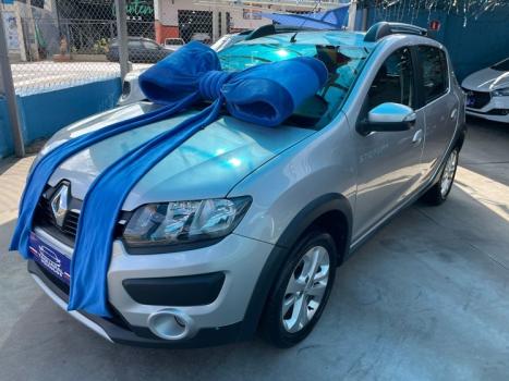 RENAULT Sandero 1.6 16V 4P FLEX SCE STEPWAY DINAMIQUE, Foto 3