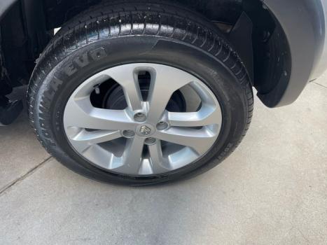RENAULT Sandero 1.6 16V 4P FLEX SCE STEPWAY DINAMIQUE, Foto 6