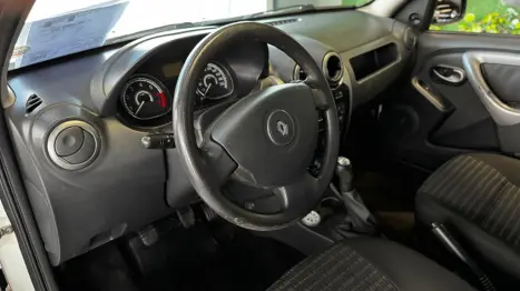 RENAULT Sandero 1.6 16V 4P FLEX SCE EXPRESSION, Foto 10