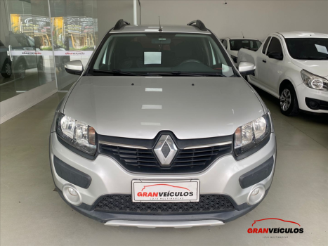 RENAULT Sandero 1.6 4P FLEX STEPWAY, Foto 2