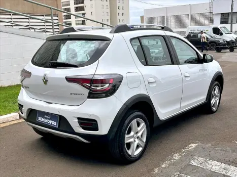 RENAULT Sandero 1.6 16V 4P FLEX SCE ZEN, Foto 4