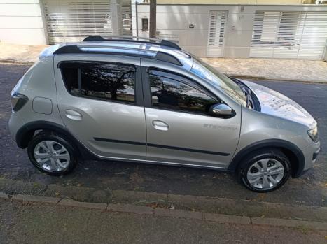 RENAULT Sandero 1.6 16V 4P FLEX STEPWAY, Foto 5