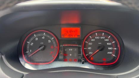 RENAULT Sandero 1.6 16V 4P FLEX STEPWAY AUTOM�TICO, Foto 9