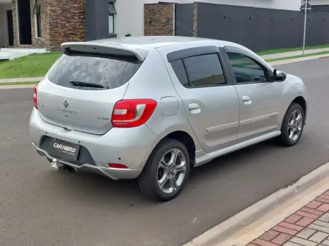 RENAULT Sandero 1.6 4P FLEX GT LINE, Foto 4