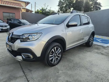 RENAULT Sandero 1.6 16V 4P SCE FLEX STEPWAY ICONIC X-TRONIC AUTOM�TICO CVT, Foto 1