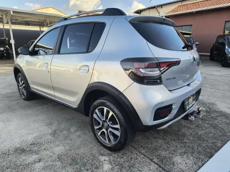 RENAULT Sandero 1.6 16V 4P SCE FLEX STEPWAY ICONIC X-TRONIC AUTOM�TICO CVT, Foto 16
