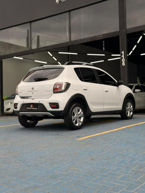 RENAULT Sandero 1.6 16V 4P FLEX STEPWAY, Foto 4