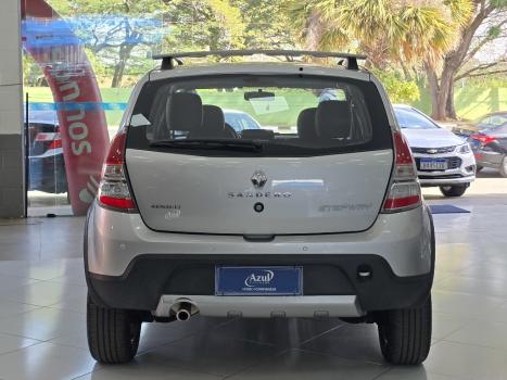 RENAULT Sandero 1.6 16V 4P FLEX STEPWAY AUTOM�TICO, Foto 5