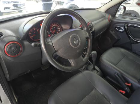 RENAULT Sandero 1.6 16V 4P FLEX STEPWAY AUTOM�TICO, Foto 13