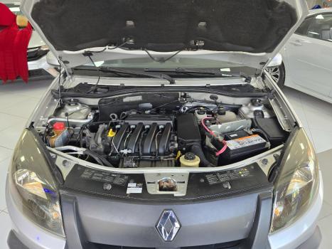 RENAULT Sandero 1.6 16V 4P FLEX STEPWAY AUTOM�TICO, Foto 17