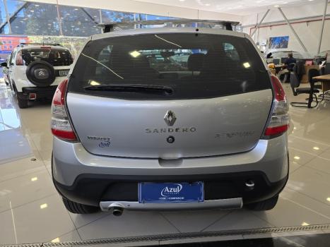RENAULT Sandero 1.6 16V 4P FLEX STEPWAY AUTOM�TICO, Foto 5