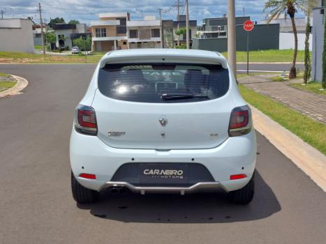 RENAULT Sandero 2.0 16V 4P RS FLEX, Foto 3