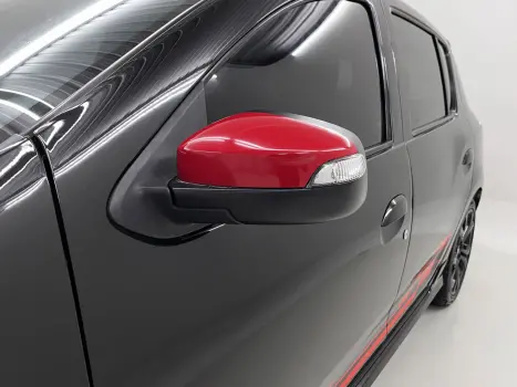 RENAULT Sandero 2.0 16V 4P RS RACING SPIRIT FLEX, Foto 16