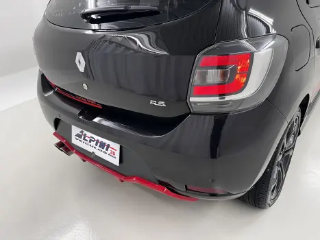 RENAULT Sandero 2.0 16V 4P RS RACING SPIRIT FLEX, Foto 17