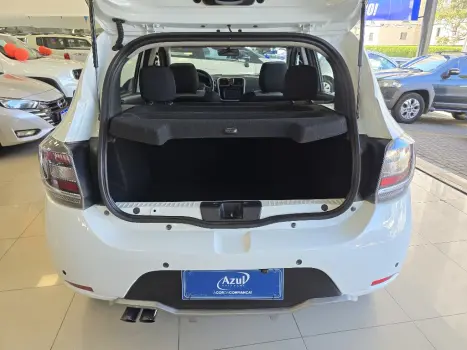 RENAULT Sandero 2.0 16V 4P RS FLEX, Foto 13