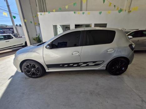RENAULT Sandero 2.0 16V 4P RS FLEX, Foto 8
