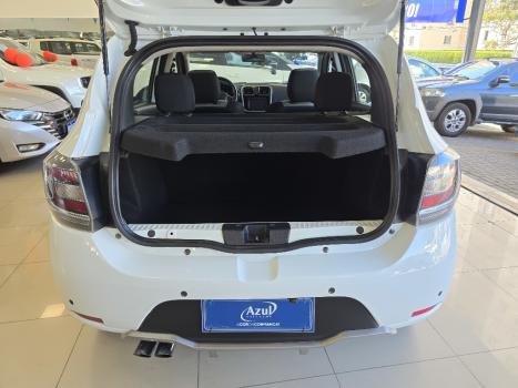 RENAULT Sandero 2.0 16V 4P RS FLEX, Foto 13