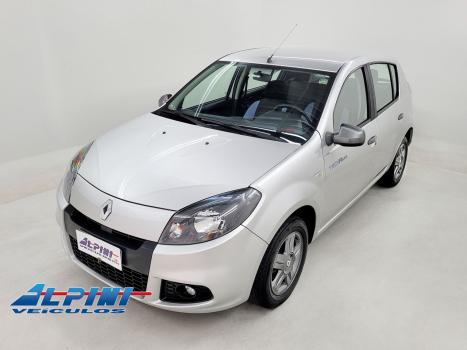 RENAULT Sandero , Foto 1