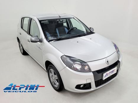 RENAULT Sandero , Foto 2