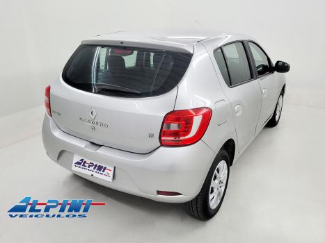 RENAULT Sandero , Foto 3